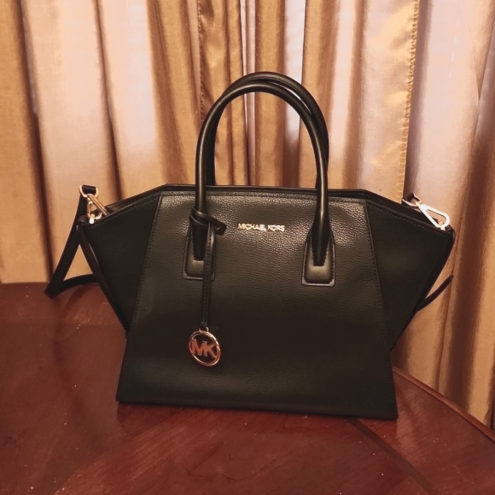 Large Michael Kors Purse